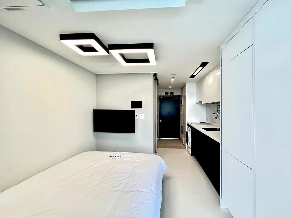 Busan Ocean Sky Osilla
