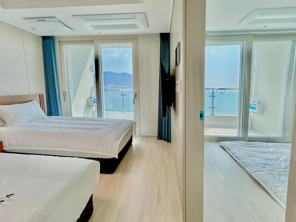 Busan Ocean Sky Osilla